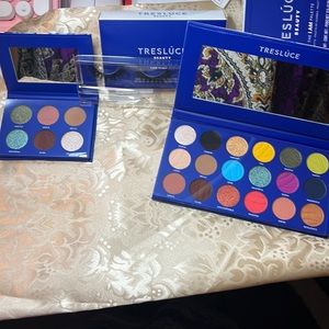 BNIB 2 pc Tresluce palettes